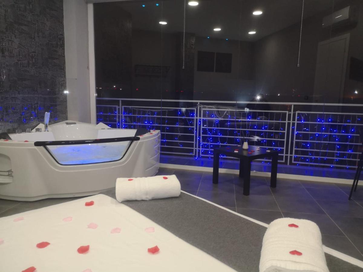 Living Bed And Breakfast Casoria Ngoại thất bức ảnh